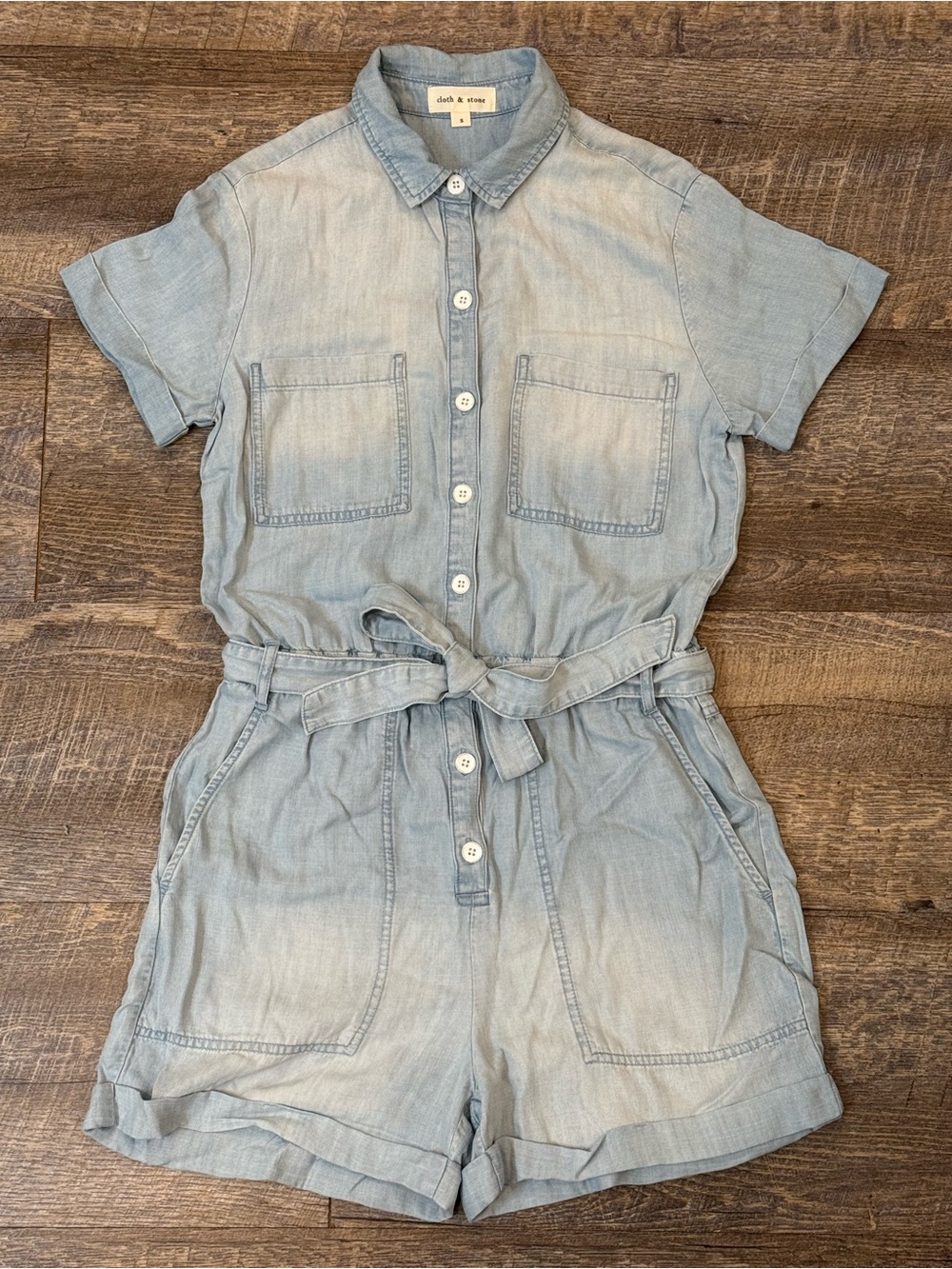 Cloth & Stone Light Wash Denim Romper with Tie Waist S